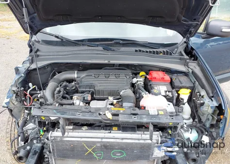 2021 Jeep Renegade Trailhawk 4X4 from USA, damaged, VIN ZACNJDC13MPM93121